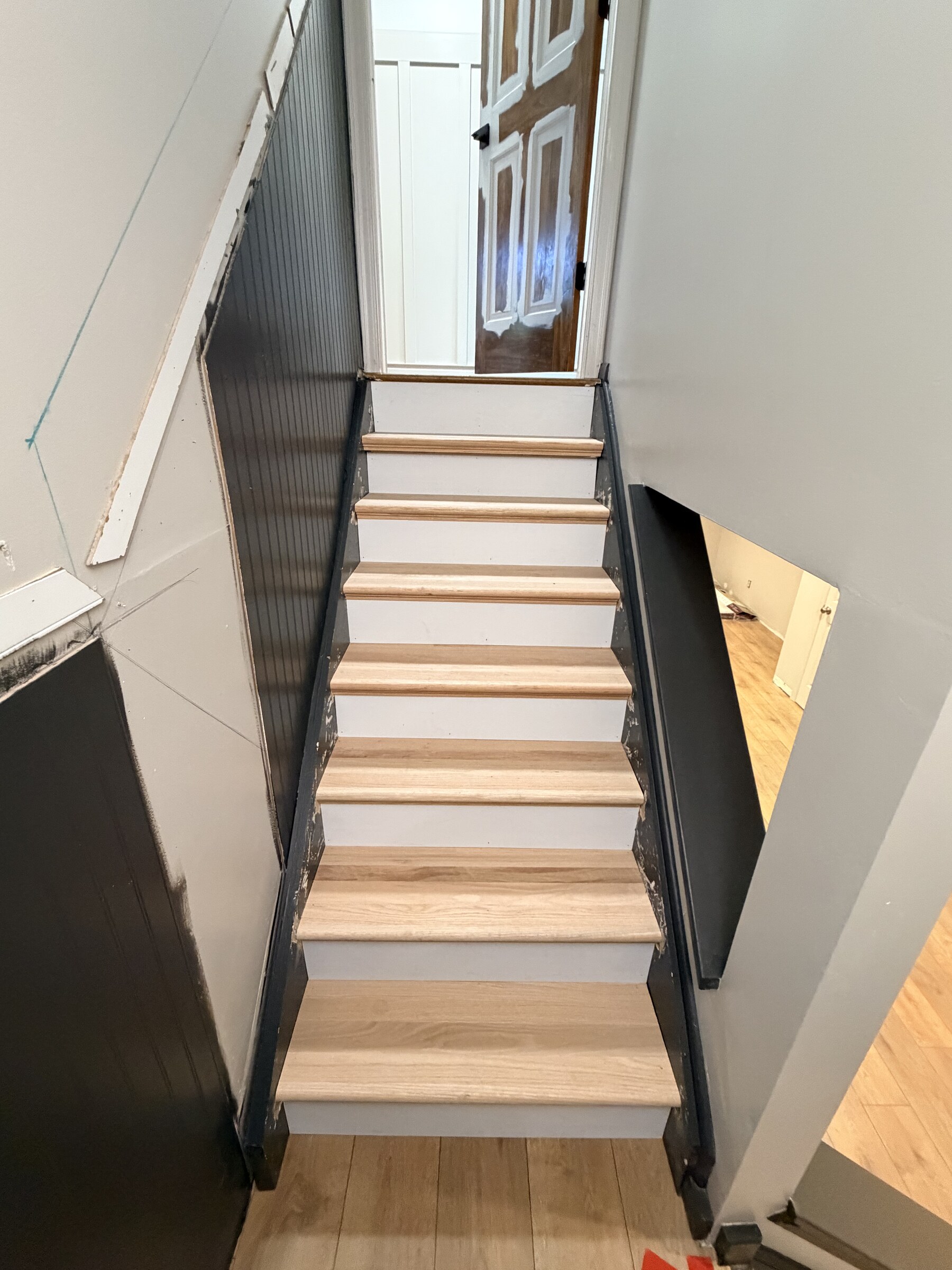 Staircase – New Hardwood Treads & White Risers (In Progress)